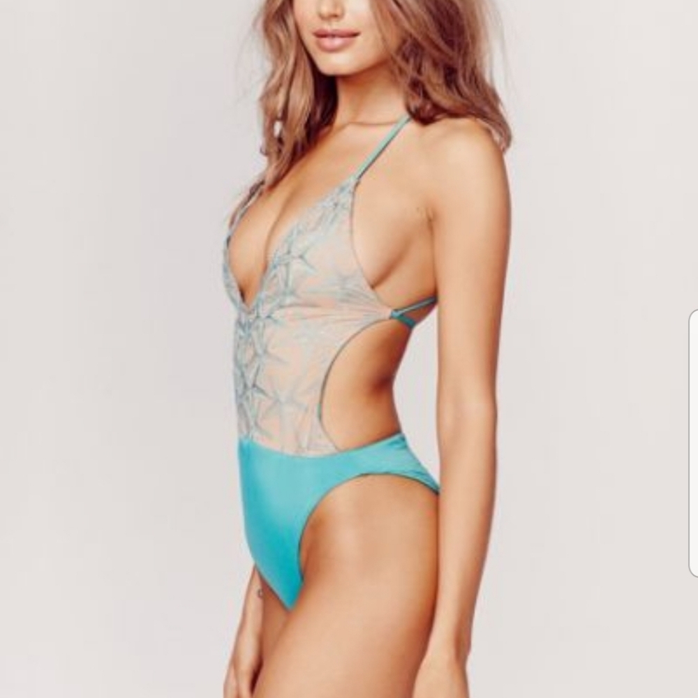 Blue Life One Piece